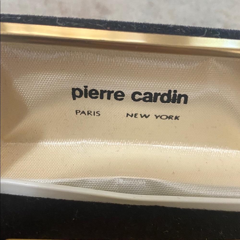 Vintage Pierre Cardin Gold Slim Tie Bar. Brand new - Picture 2 of 4